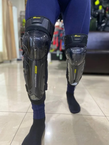 Ones Again Наколенники Carbon Fiber Force в Ижевске